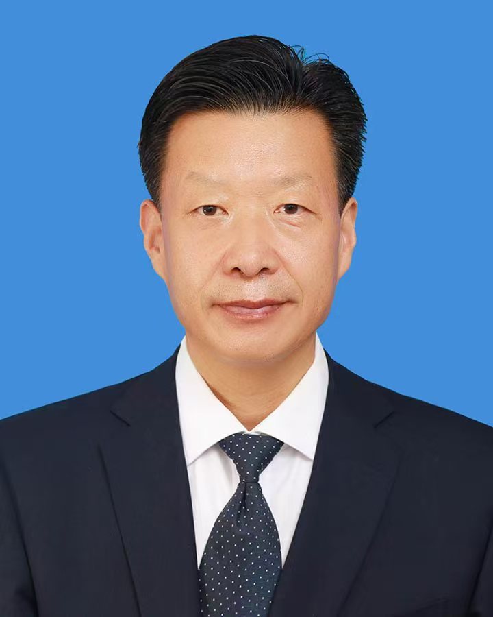 郝文年蓝底.jpg